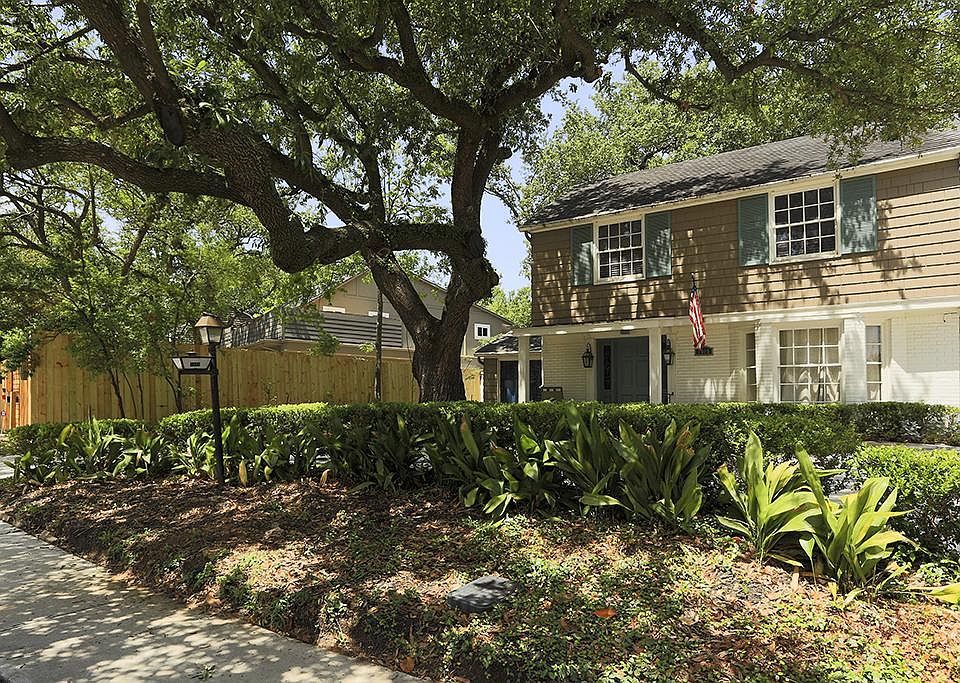 1st image of 1016 S Shepherd Dr