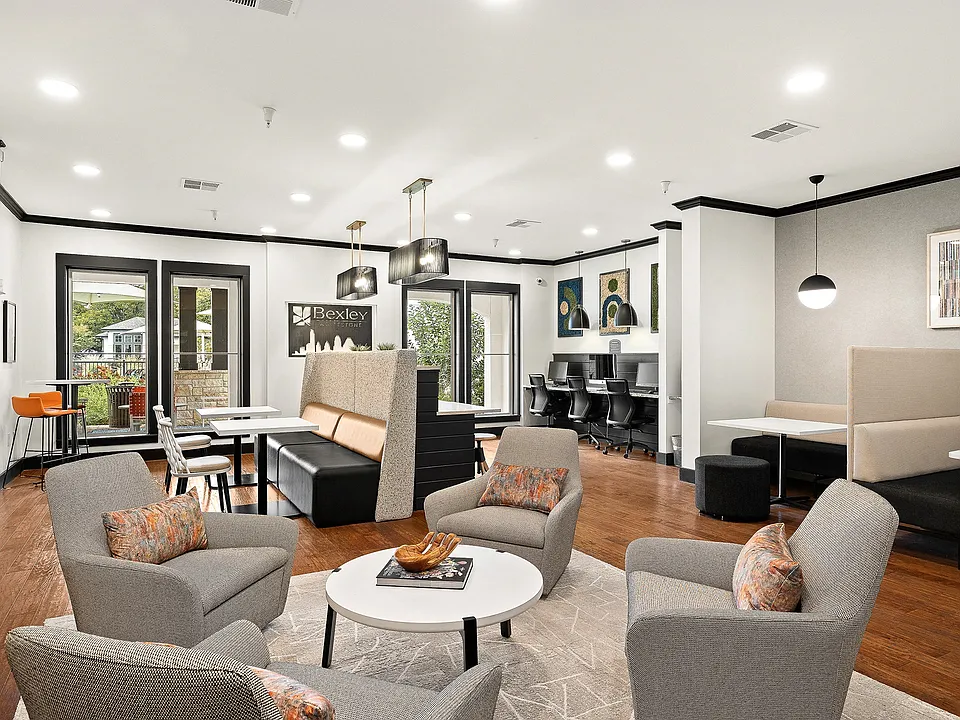24-Hour Media and Wi-Fi Lounge