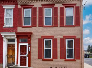 732 Locust St, Columbia, PA 17512