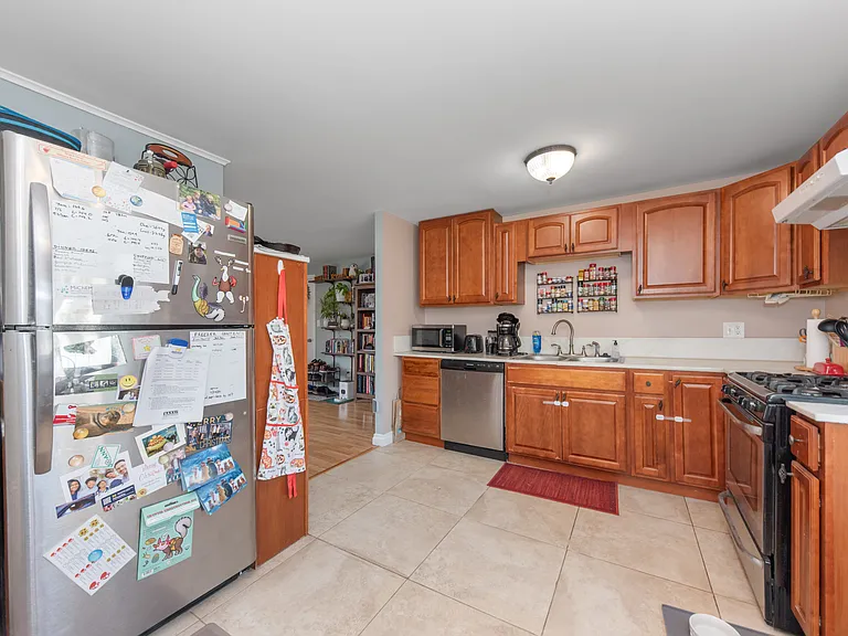 2 Faust Ct — Photo 4