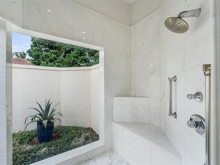 9701 Lake Isleworth Ct — Photo 19