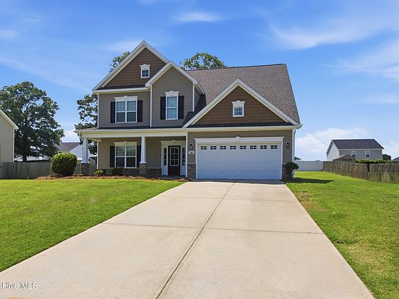 4th image of 241 Maidstone Drive