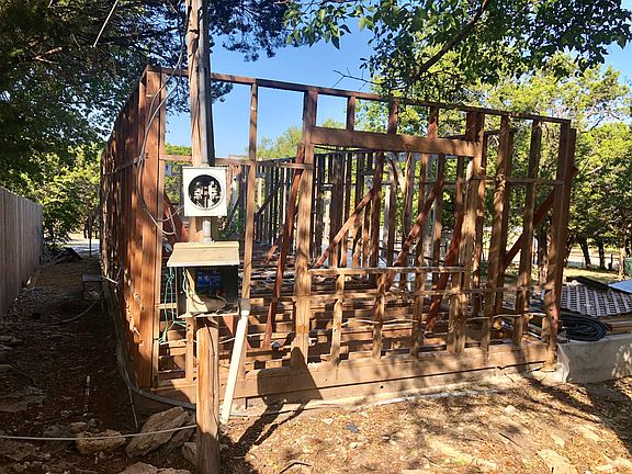 2nd image of 3528 Arrowhead Cir