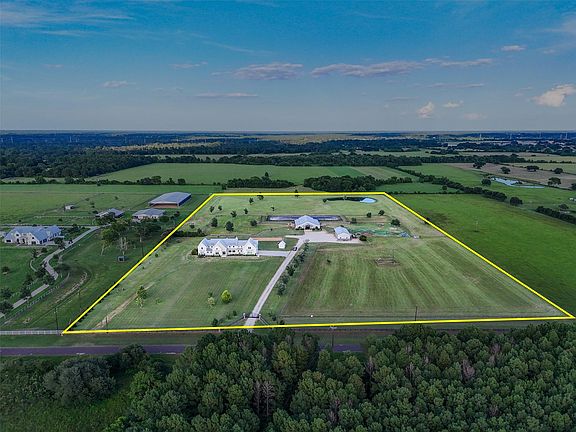 2nd image of 24118 Margerstadt Rd