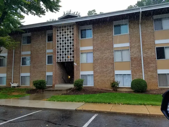 570 Wilson Bridge Dr, Oxon Hill, MD 20745