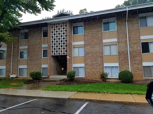 570 Wilson Bridge Dr #OXON HILL Photo 1