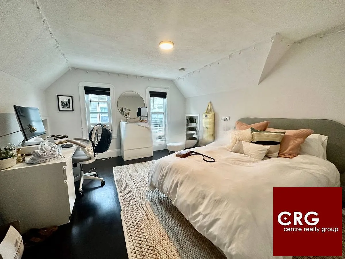 4 bed, 1.0 bath, 1200 sqft, $5,500 — Photo 4