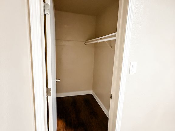 5th image of 3132 3rd Ave APT 7