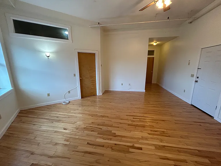 156 Main St #204 — Photo 8