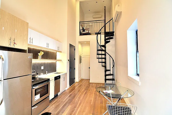 Rented by Hagstrom Management Inc | media 3