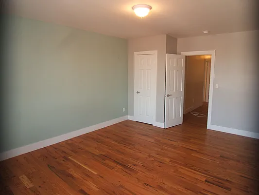 Rented by Joel Weisz, LREB | media 7
