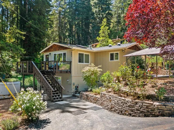 885 Park Dr, Ben Lomond, CA 95005