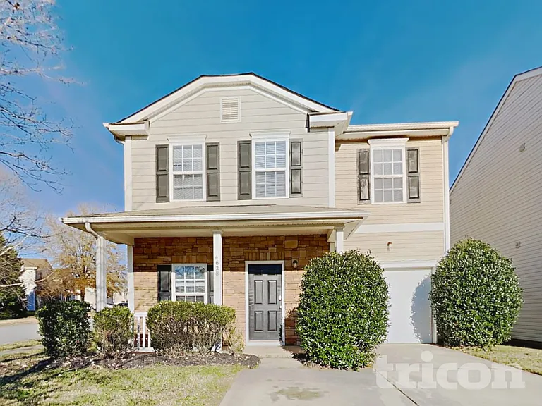4628 Meadowfield Rd — Photo 2