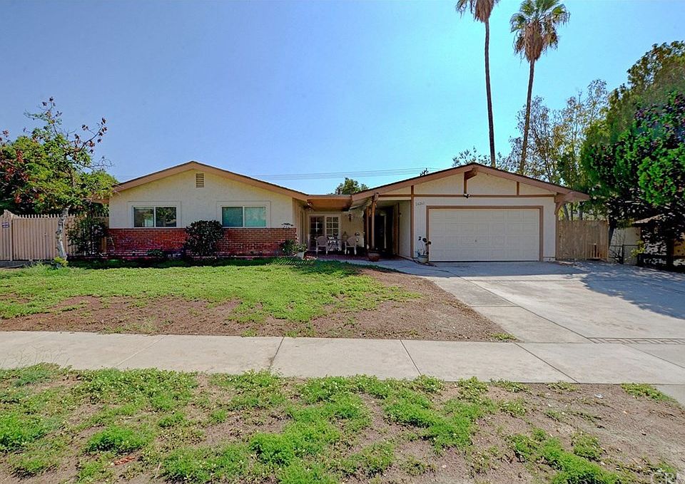 1st image of 26261 Holly Vista Blvd