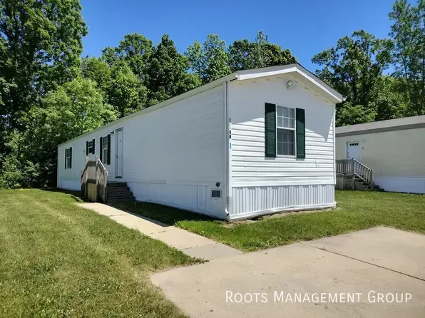 14 Birch Crest Dr #14, Flint, MI 48504