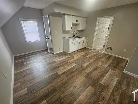 1 bed, 616 sqft, $945 — Photo 2