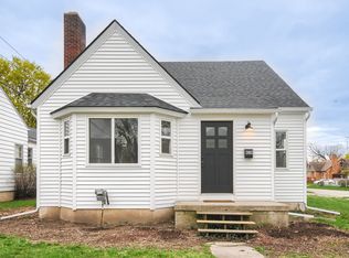 2002 Pierce St, Flint, MI 48503