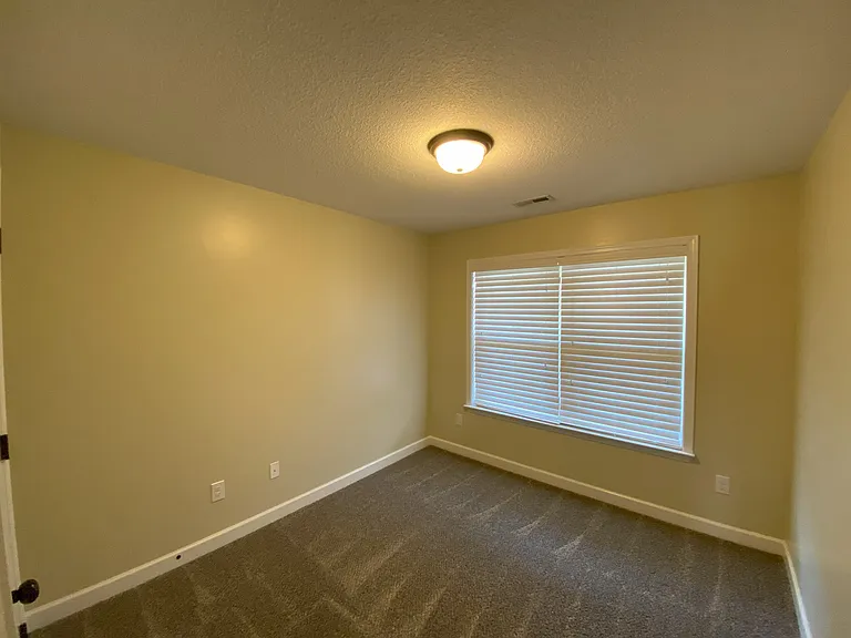 335 Aniken Cir — Photo 23