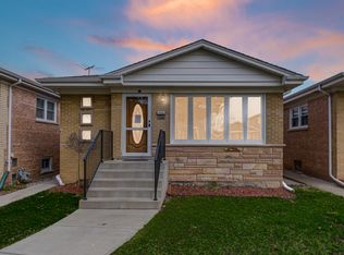 7520 W Carmen Ave, Harwood Heights, IL