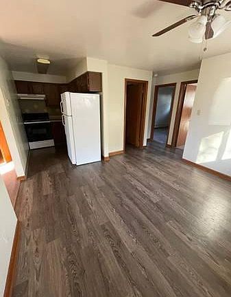 2nd image of 109 Mead St APT 2