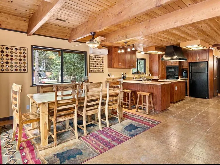 5827 Lupin Ln — Photo 4
