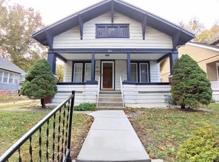 1811 SW Huntoon St, Topeka, KS 66604