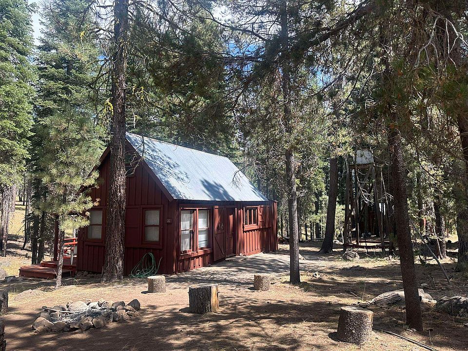 1st image of 16 Feather River Dr