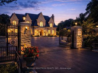 138 Centre St, Vaughan, ON L4J1G4