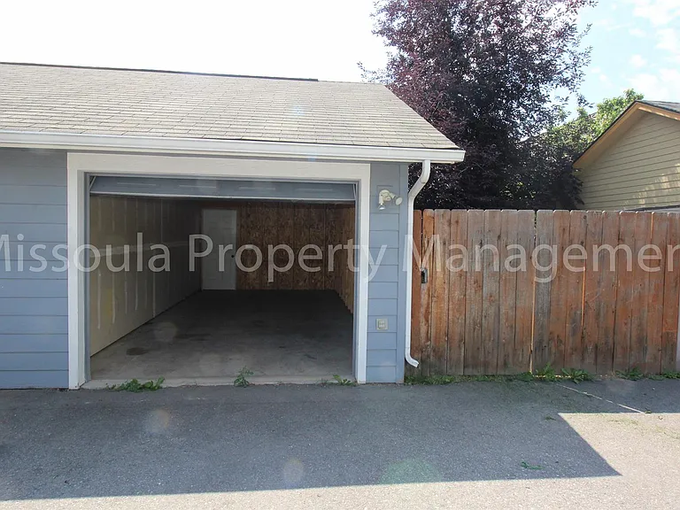 2108 W Kent Ave #A & B — Photo 11