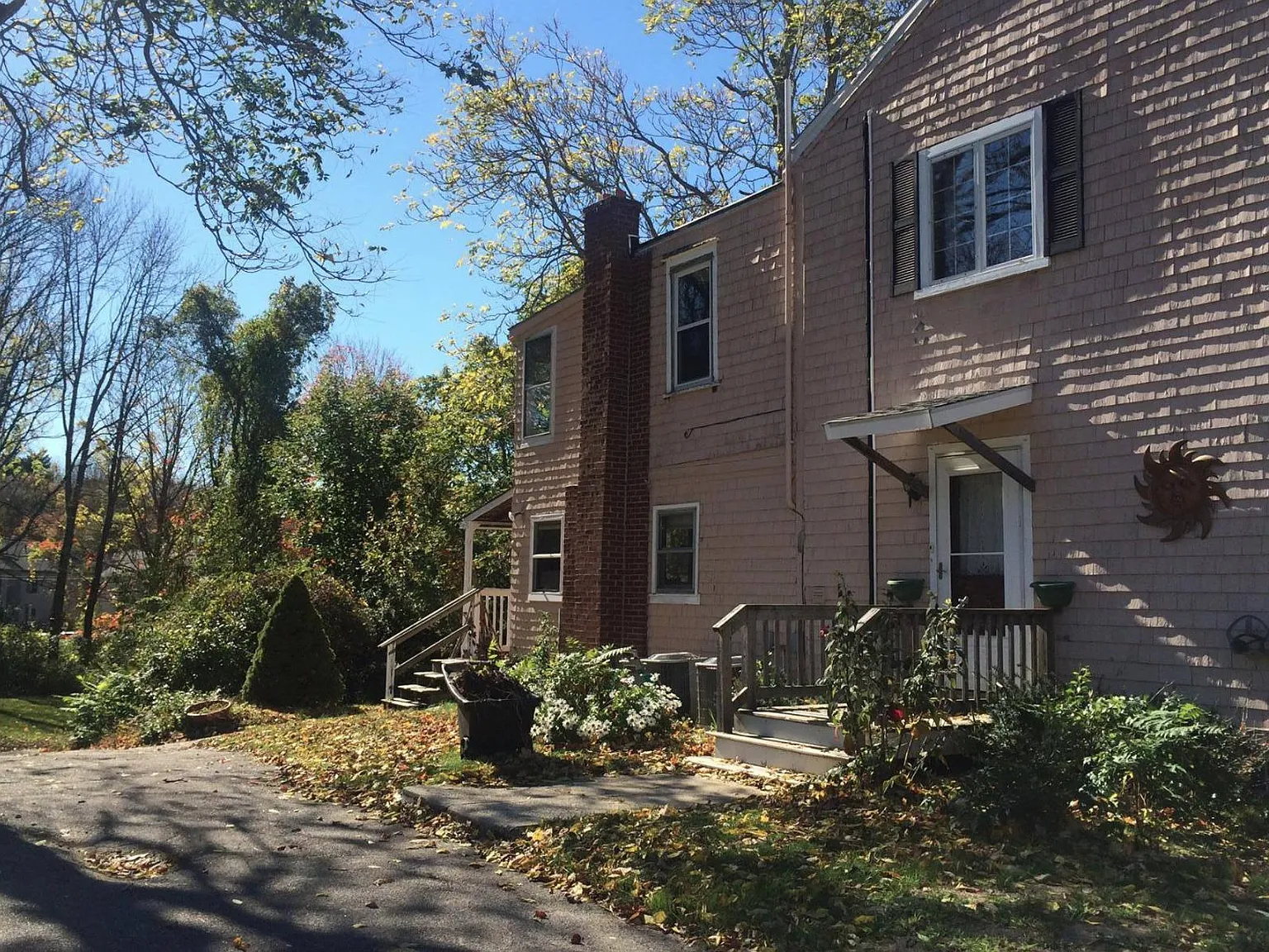 2 bed, 1300 sqft, $3,000 — Photo 2