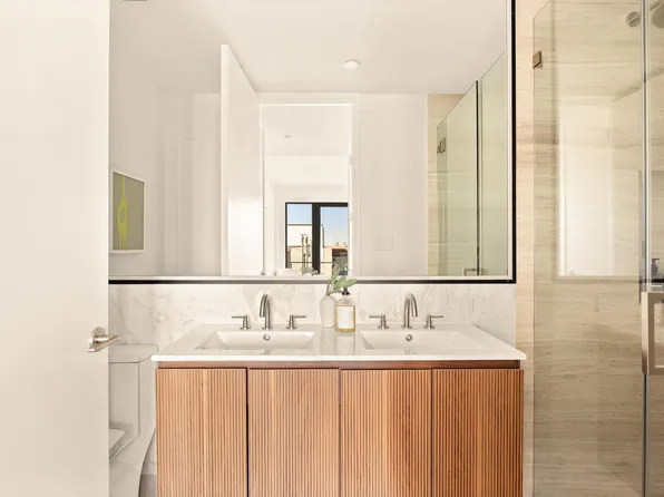 630 Grand Avenue image 7 of 17