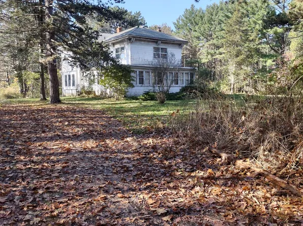 266 Blue Star Hwy, South Haven, MI 49090