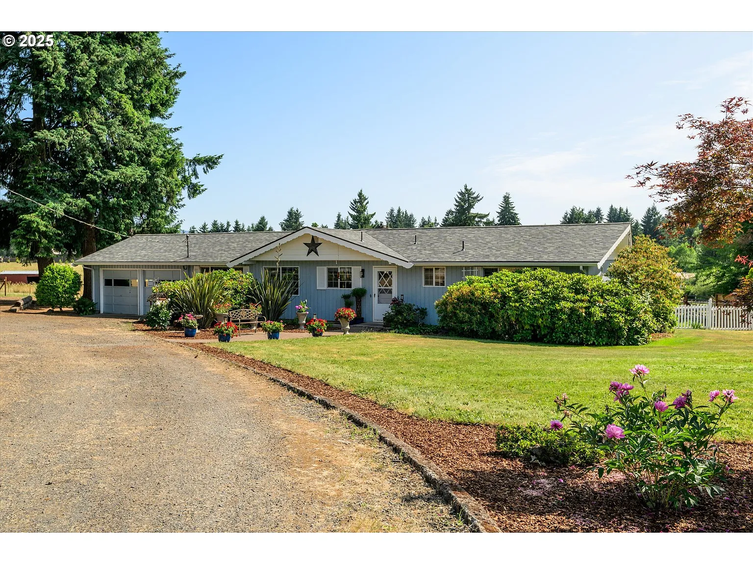 35702 Myrtlewood Ln photo 1