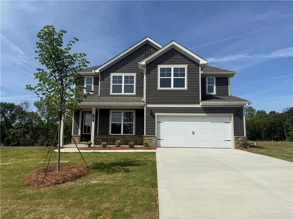 64 Sherwood Dr, Commerce, GA 30529