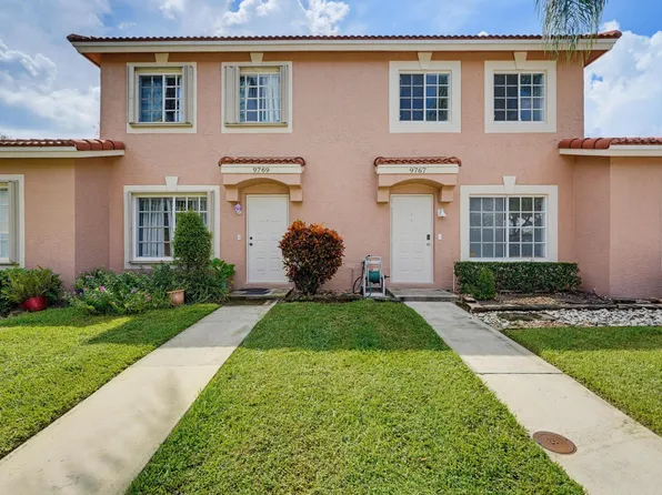 9767 Kamena Cir, Boynton Beach, FL 33436