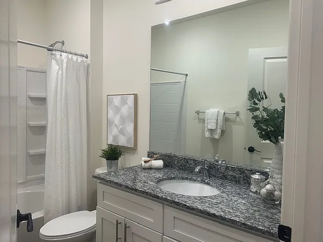 Thornwood Apartments — Photo 12