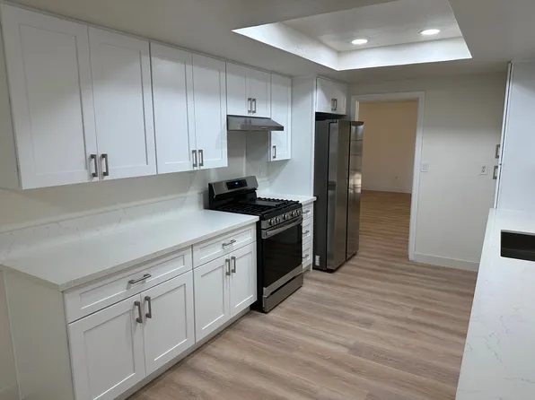 11935 Morning Star Rd, Apple Valley, CA 92308
