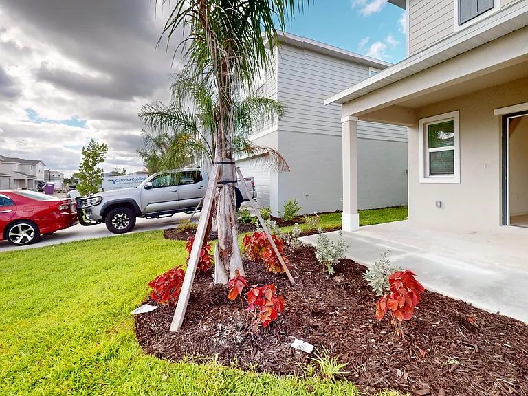 19525 Fairhill Ct — Photo 1