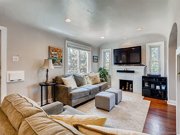 5th image of 1294 Dahlia St