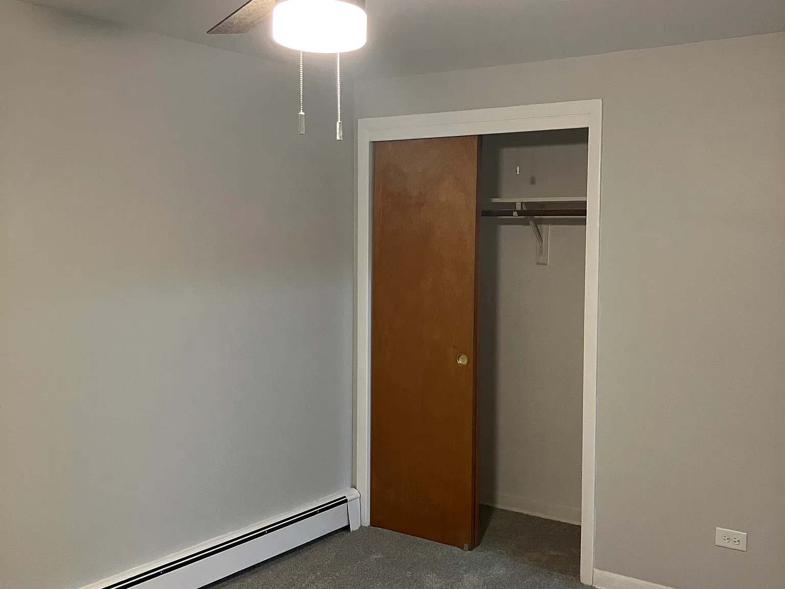 2 bed, 900 sqft, $1,500 — Photo 2