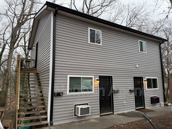 435 3rd Avenue Dr SE