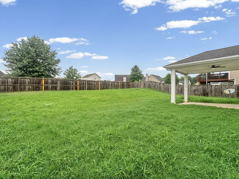 880 Cherry Blossom Ln — Photo 45