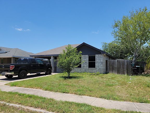 2nd image of 9219 N 32nd Ln