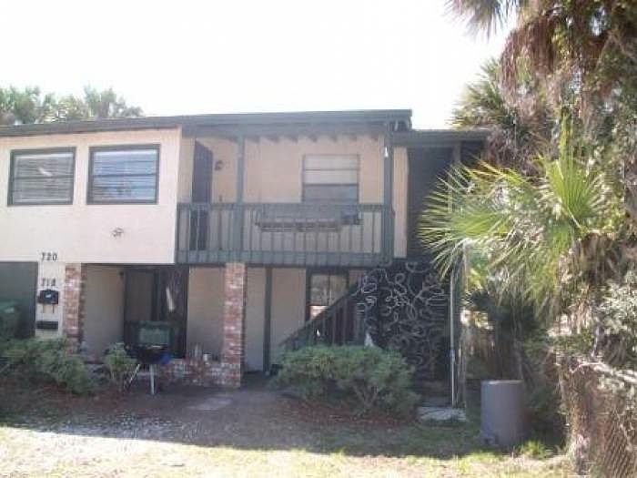 1st image of 720 2nd St S