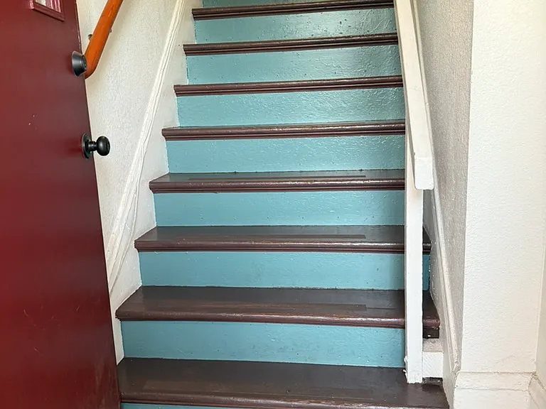 Stairwell to unit