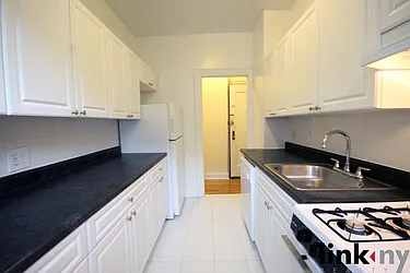 Rented by Link NY Realty