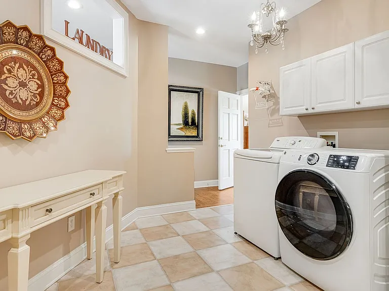 Laundry Room Cabinet
