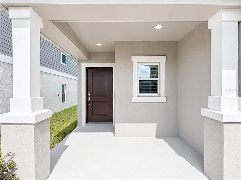 360 Loch Ct — Photo 3