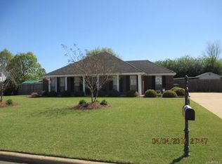 23 Plantation Way, Deatsville, AL 36022