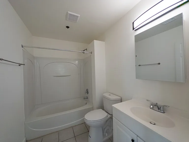 Bathroom | Bakery Apartments Bathroom | Bakery Apartments